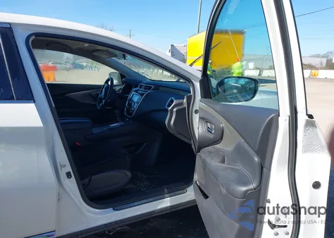 2016 Nissan Murano S z USA, uszkodzony, nr VIN 5N1AZ2MH7GN118142